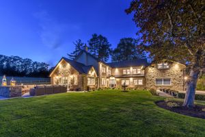 Photo 29- click for photo gallery